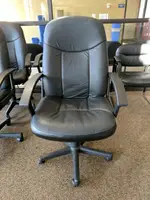 Fabrique Par Executive Rolling Office Chair