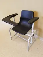 Winco 571 Phlebotomy Chair