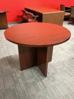 Round Meeting Table