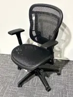 Black Mesh Task Chair