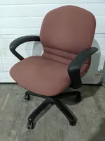 Steelcase Dusty Rose Rolling Office Swivel Chair    