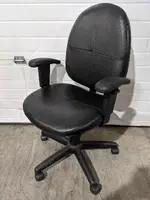 Black Vinyl Rolling Office Chair