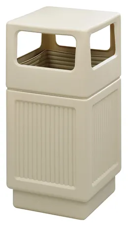 Outdoor Trash Can with Lid - Canmeleon