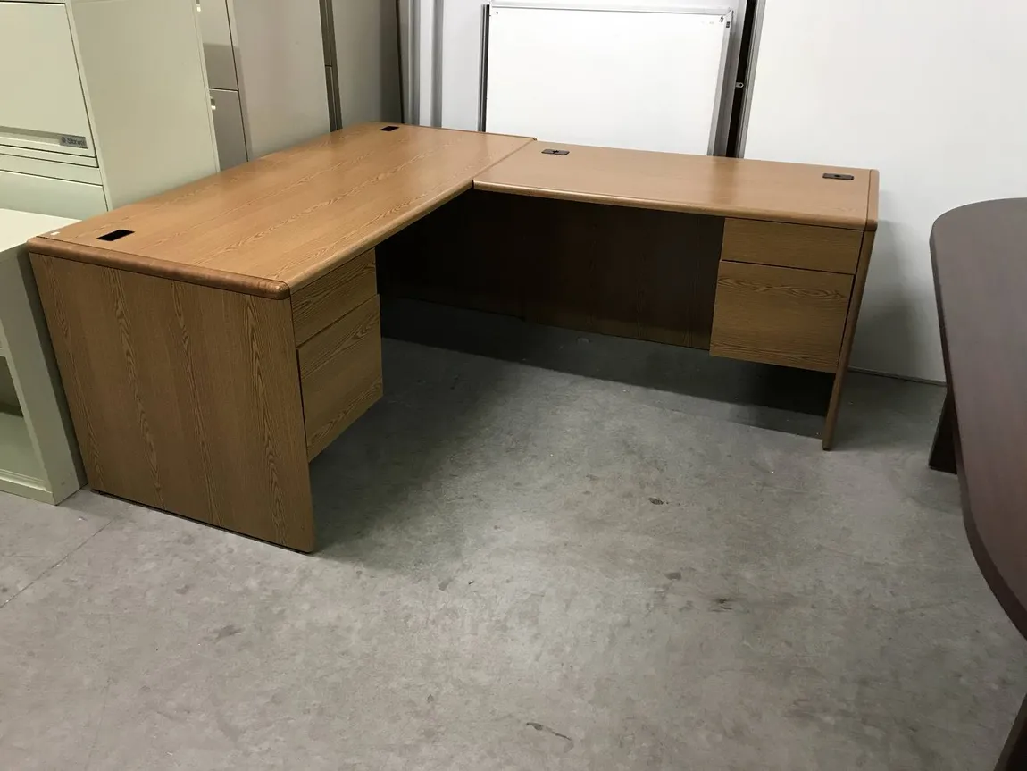 HON L Shaped Desk