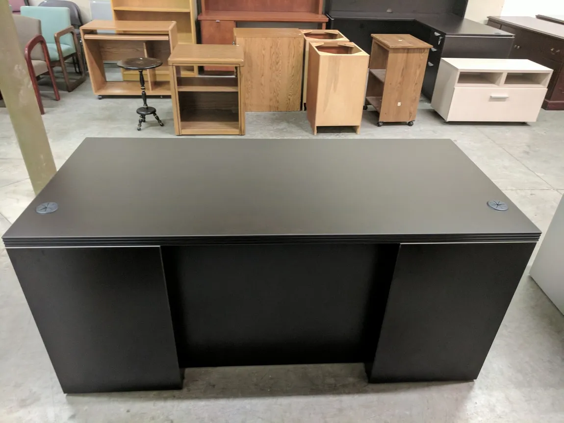 Dark Walnut Express Laminate Executive Desk With Drawers 