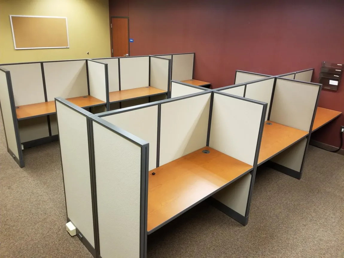 HON Initiate Telemarketing Cubicles