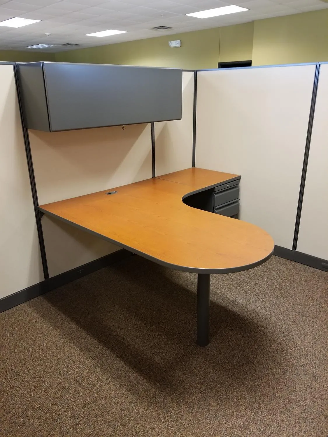 HON Initiate Office Cubicles