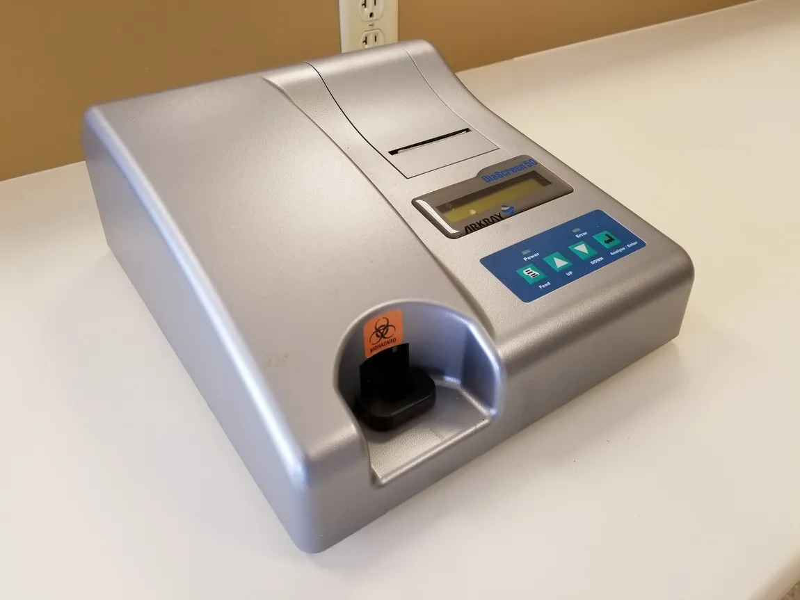 Arkray DiaScreen 50 Urine Chemistrty Analyzer