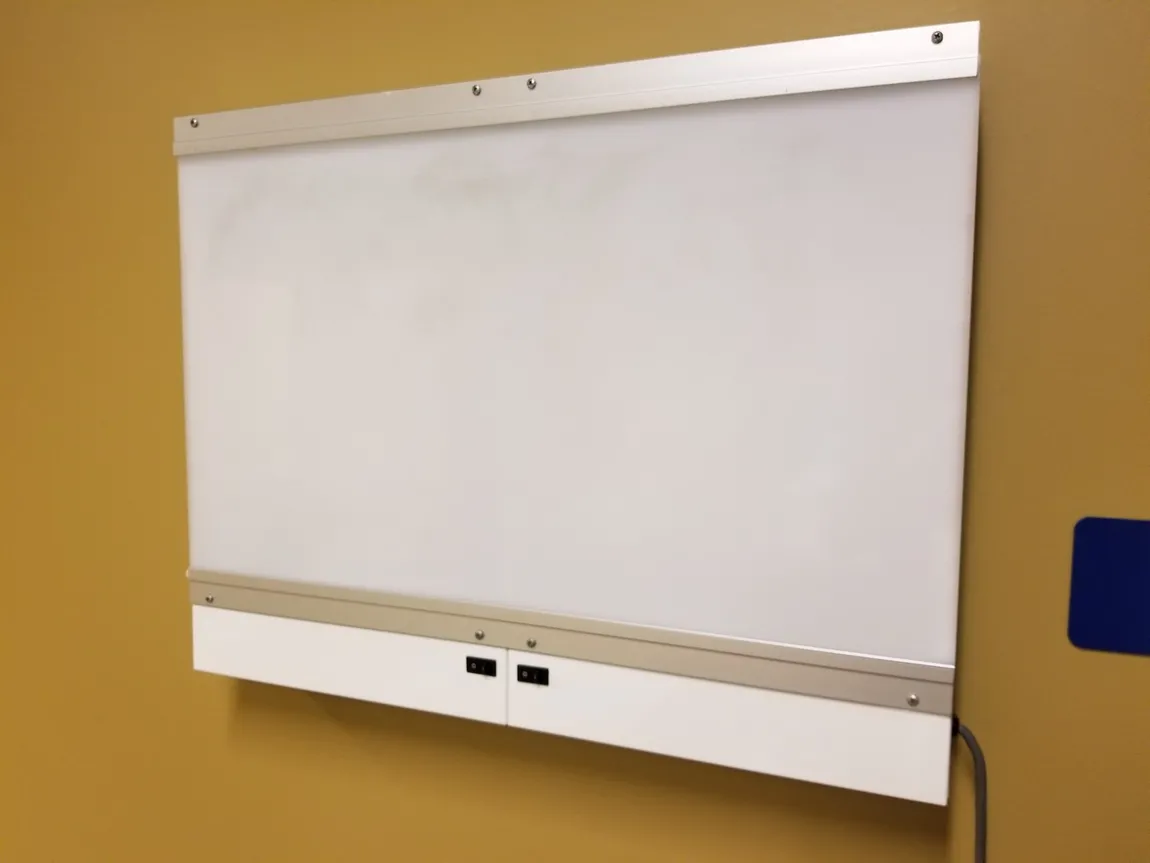 VRay Equipment X-Ray Light Illuminator