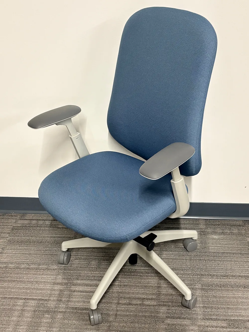 Ergonomic Office Chair