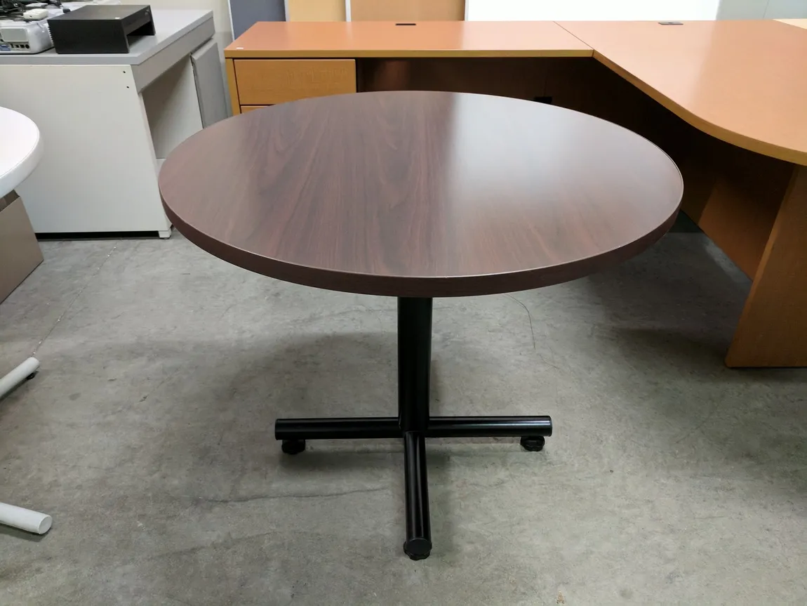 36â€ Round Mahogany Laminate Table