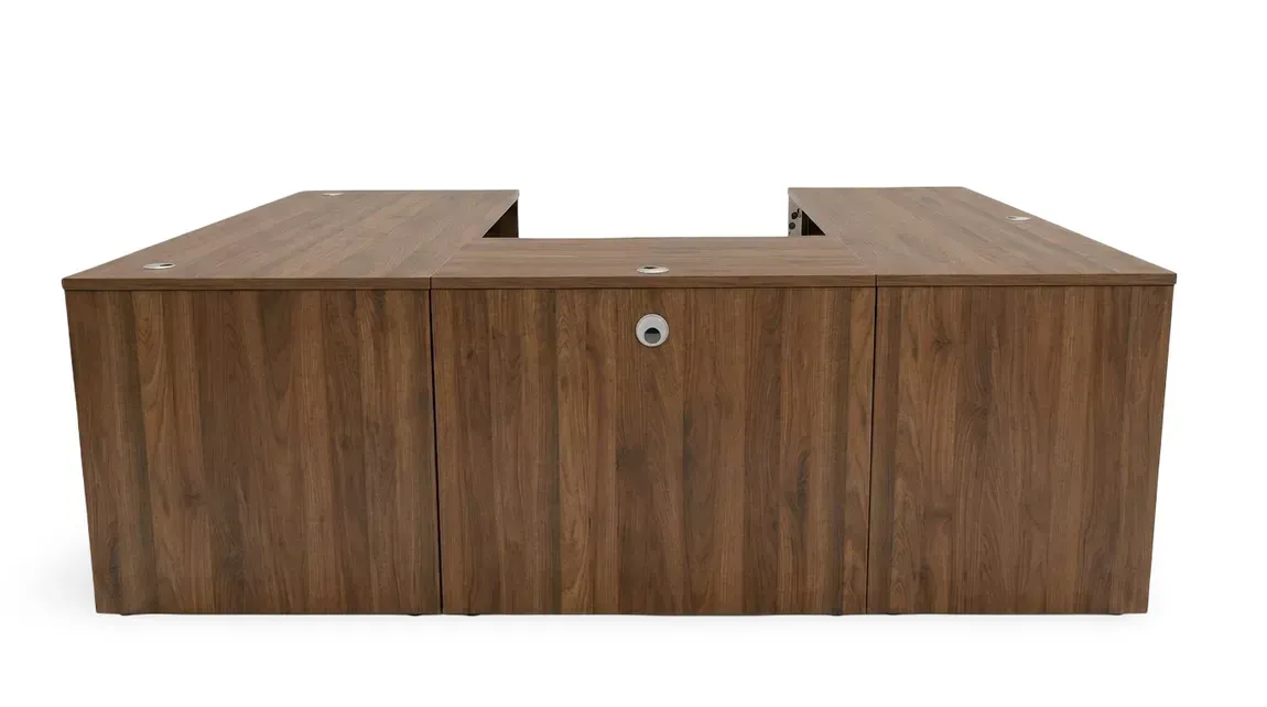 small u shaped desk 4