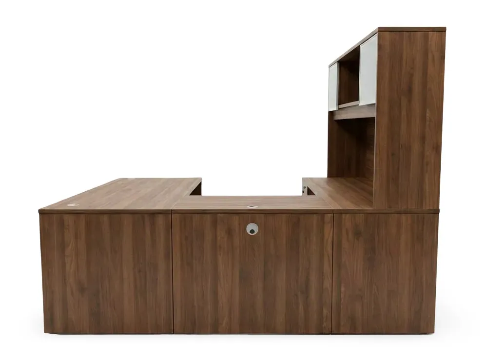U Shaped Desk with Hutch