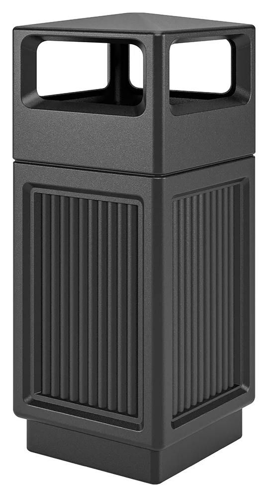 Outdoor Trash Can with Lid