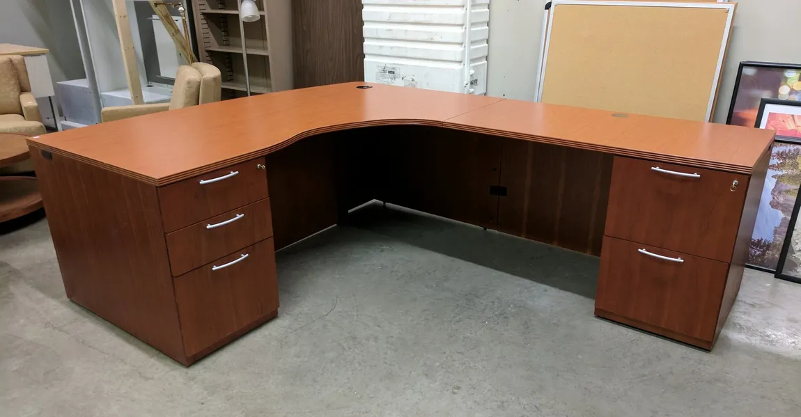 Paoli Oak Laminate L-Shaped Bow Front Desk with Drawers