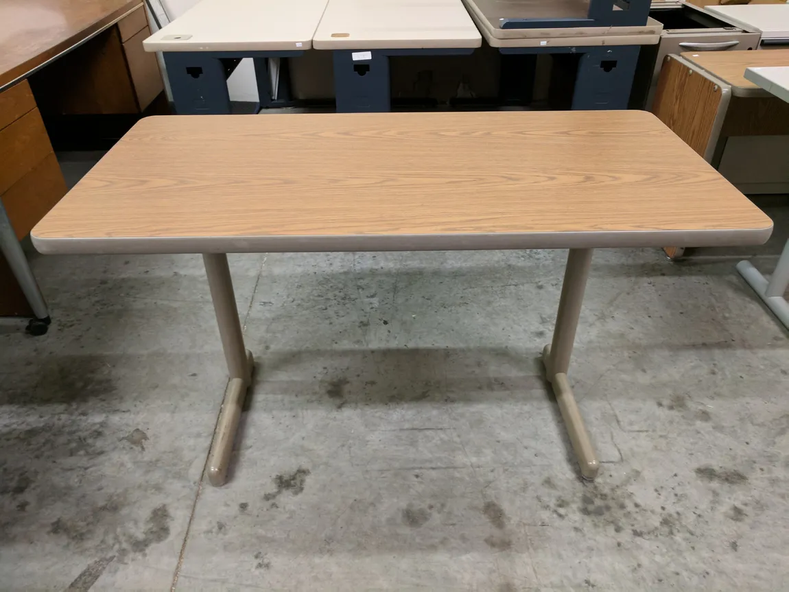 Oak Laminate Training Table