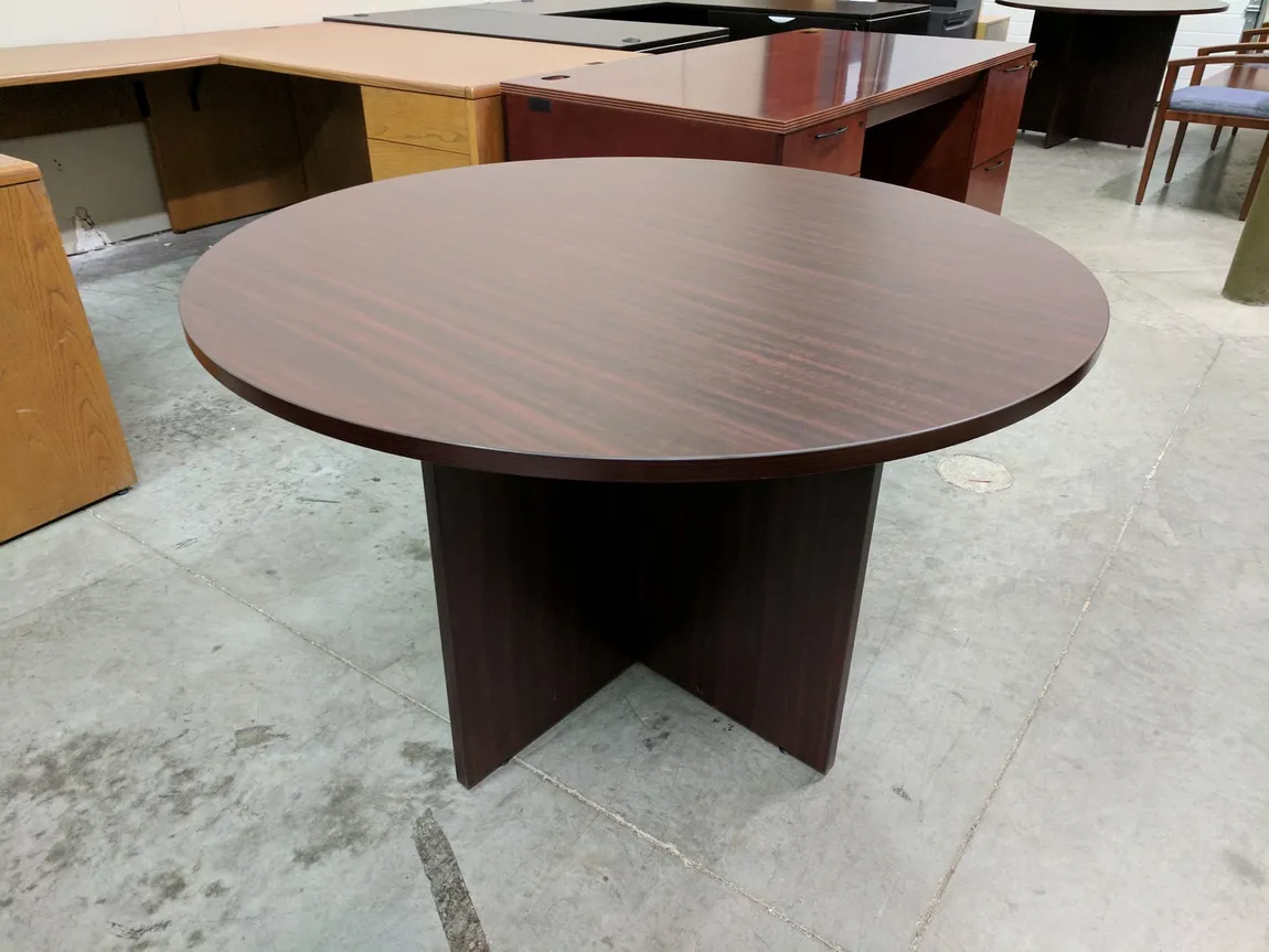48â€ Round Mahogany Laminate Table