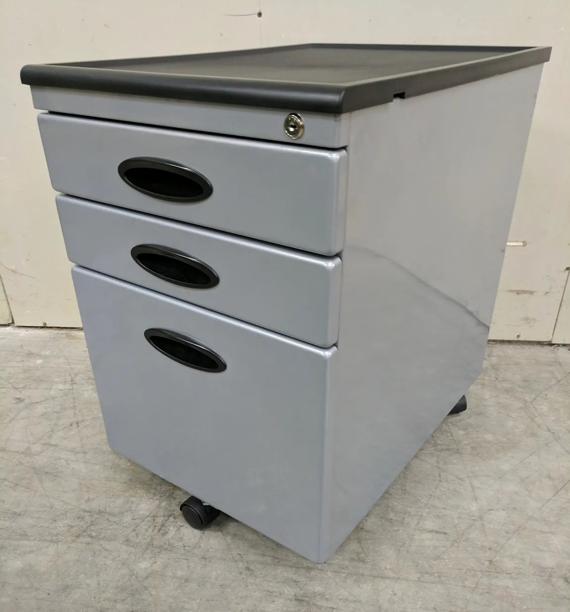 Light Gray Rolling Box Box File Pedestal Drawers