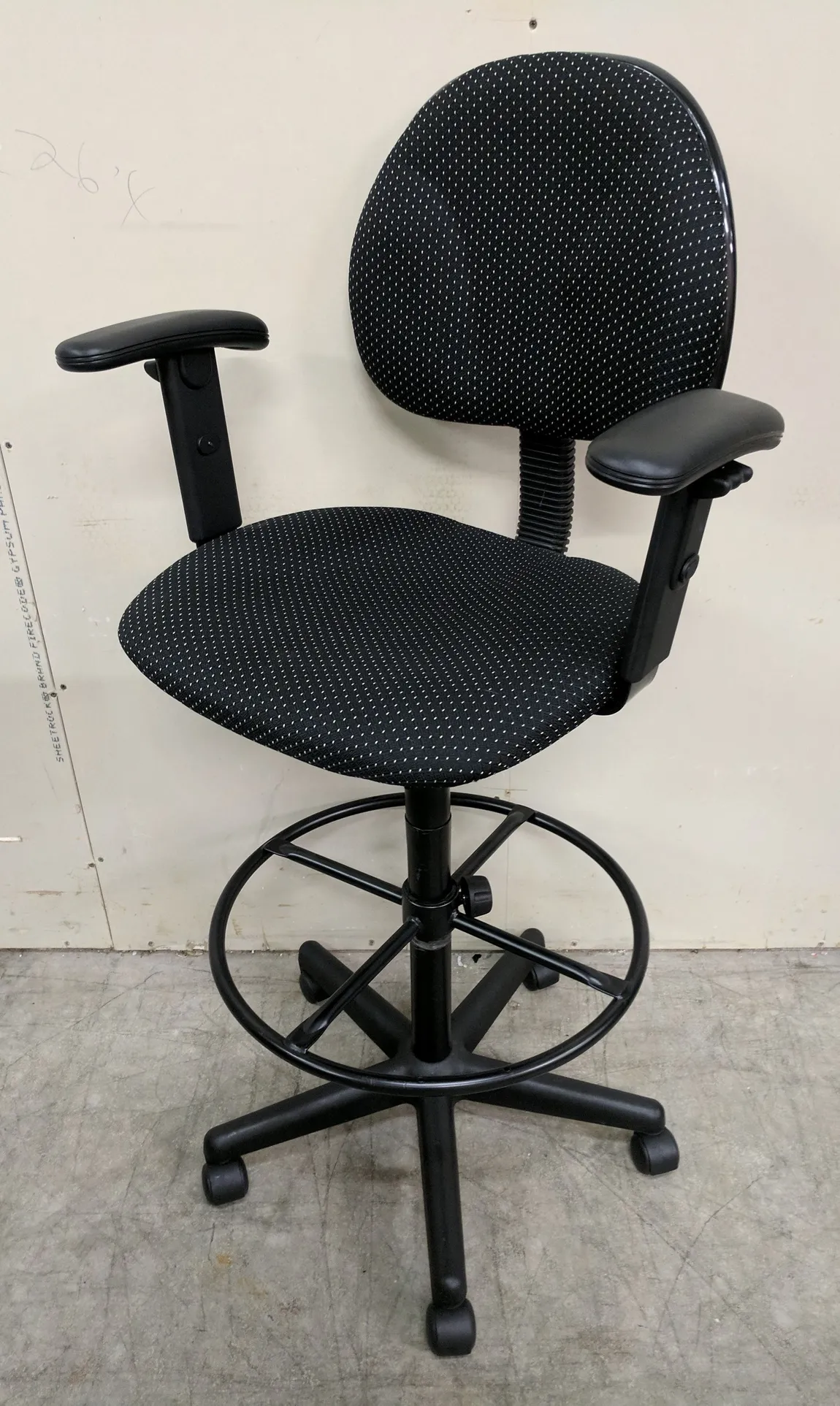 Black Low-Back Rolling Office Stool Chair