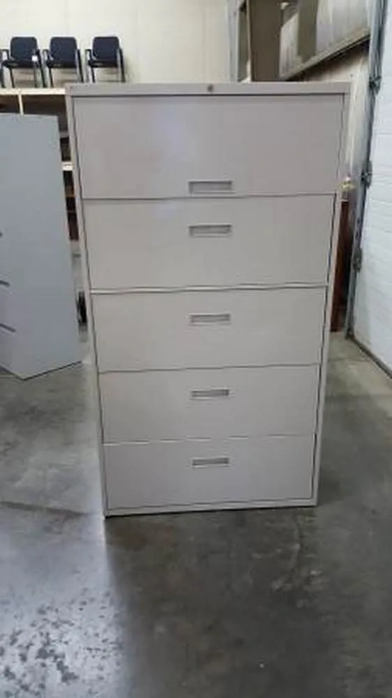 Steelcase 5 Drawer Locking Lateral File Cabinet 