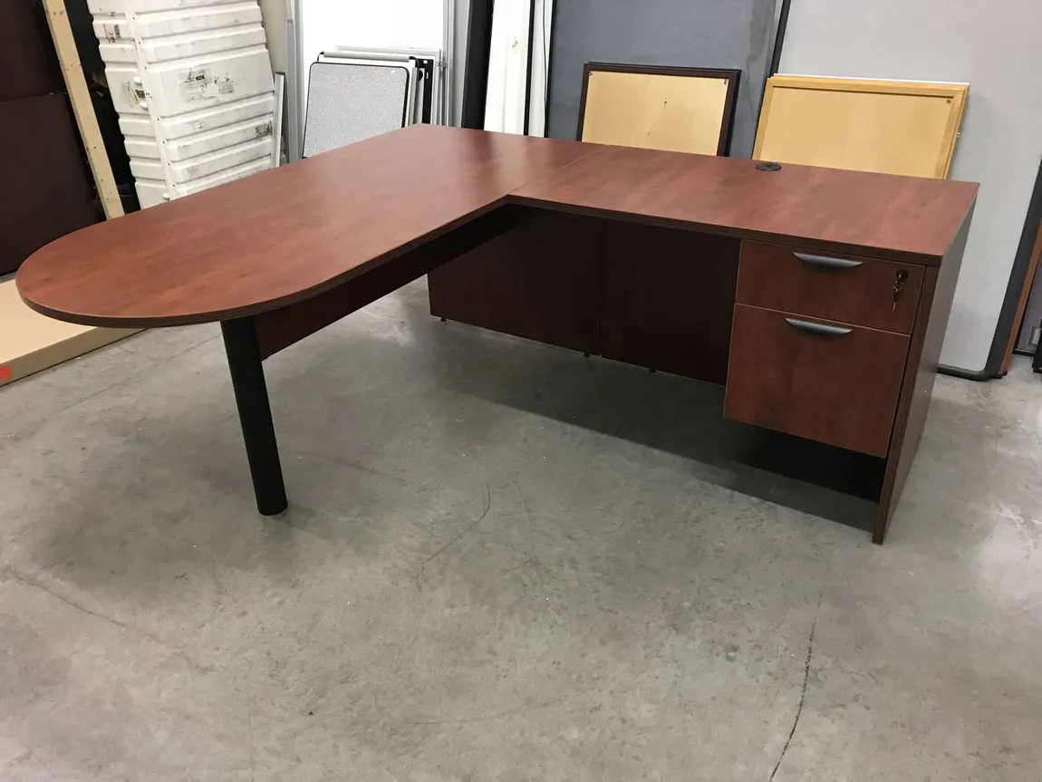 Clearance Cherry L Shaped Penisula Desk
