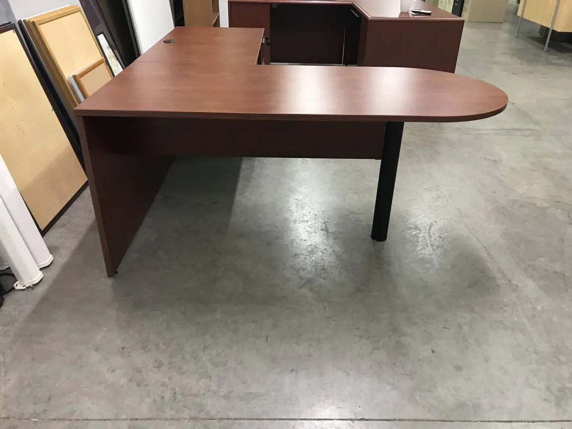 Clearance Cherry L Shaped Penisula Desk