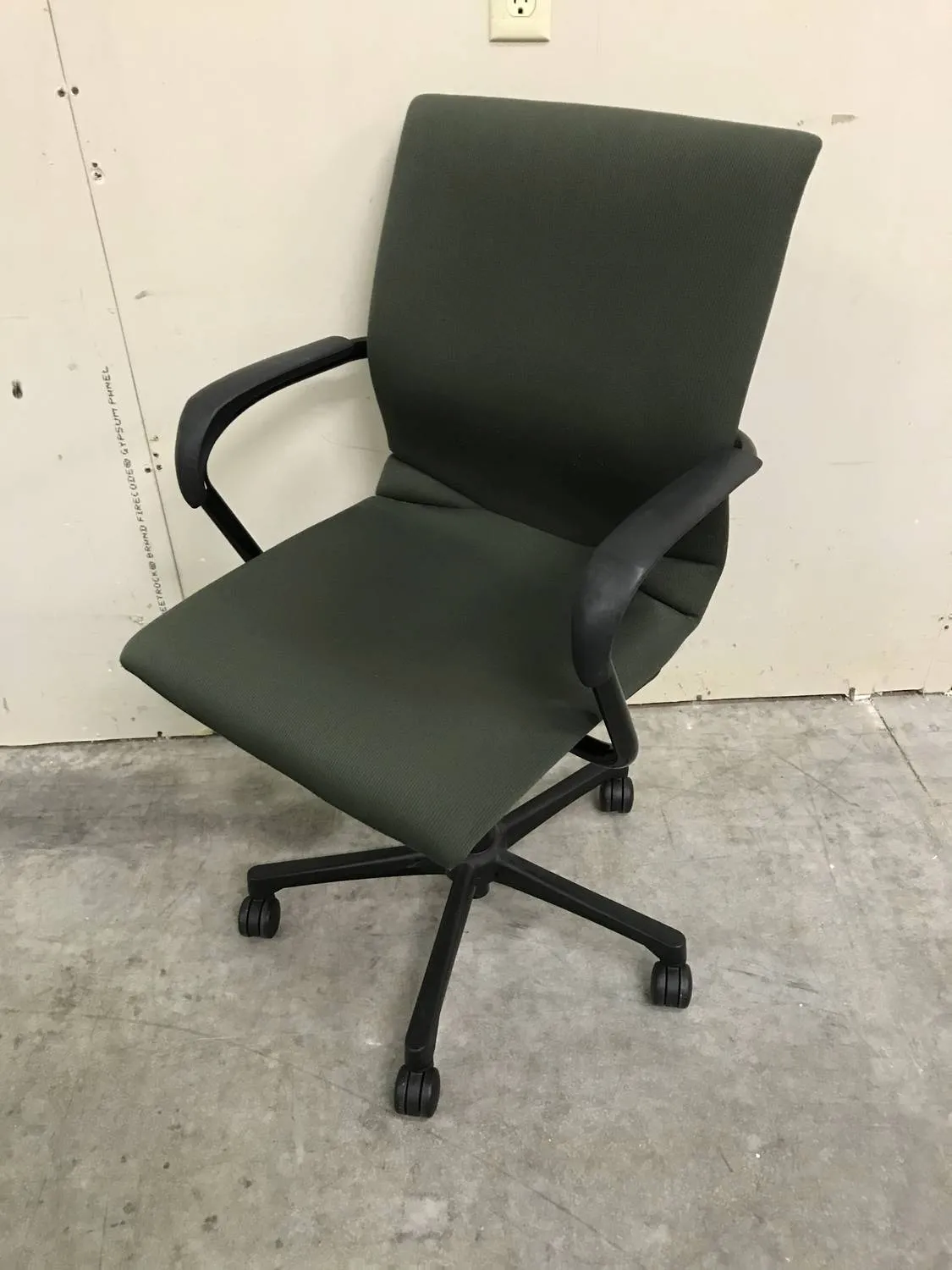 Dark Green Steelcase Rolling Office Chairs