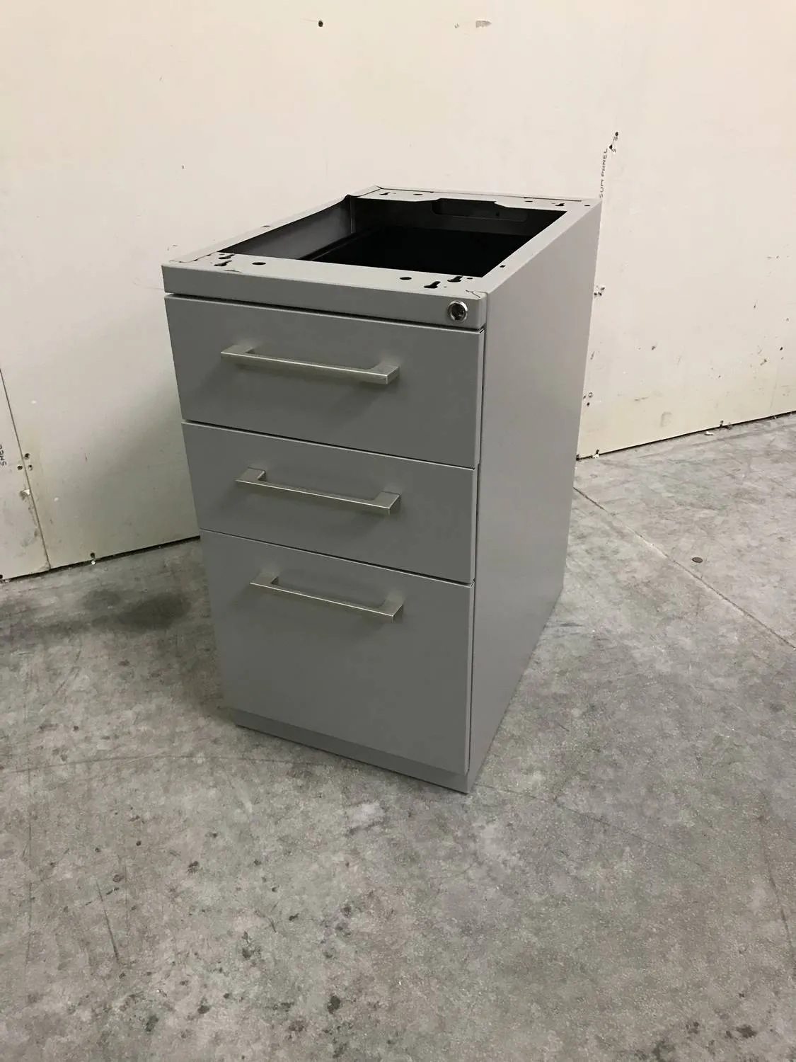 Silver Hawroth Pedesal Drawers