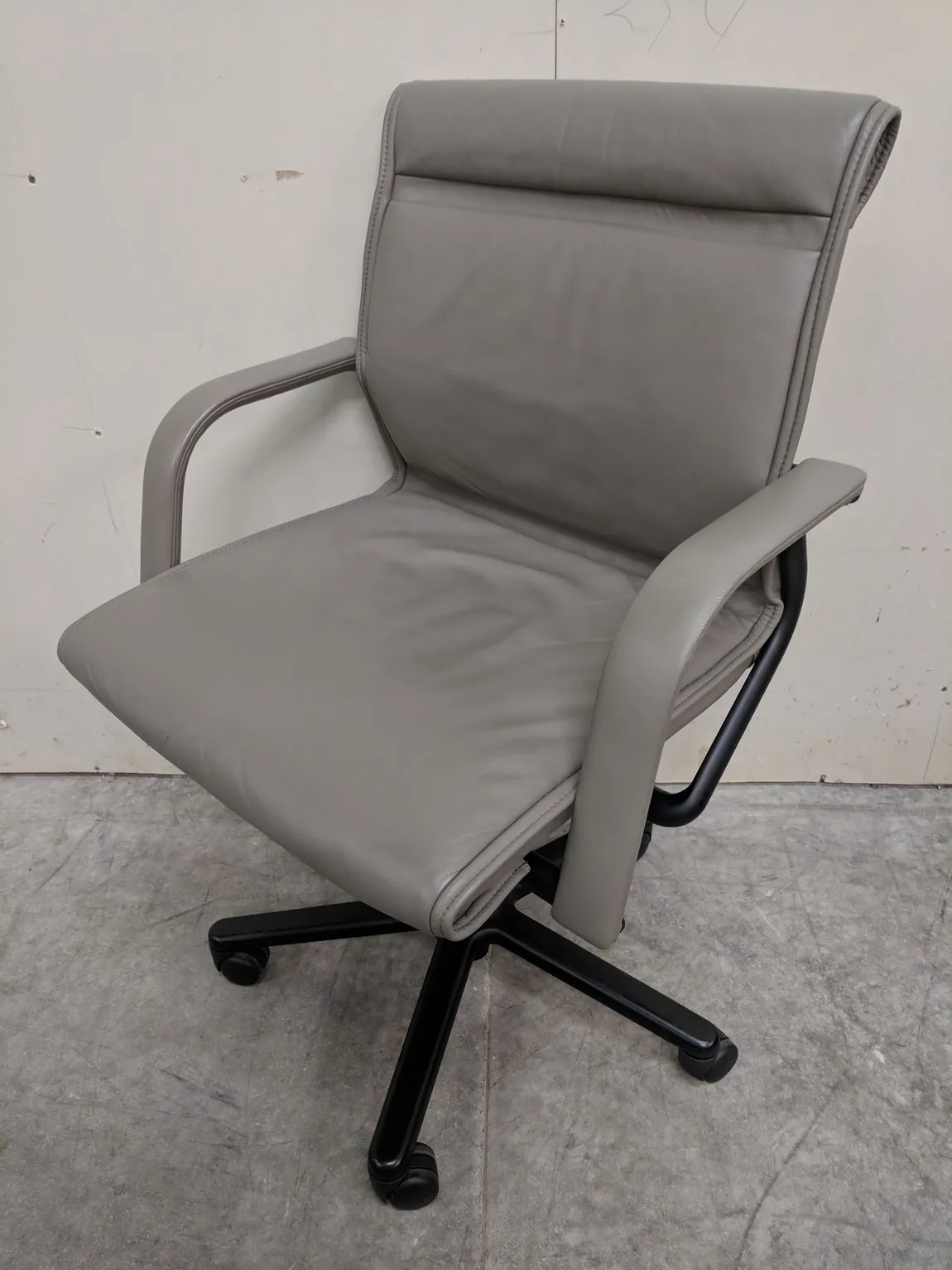 Gray Leather Mid-Back Rolling Office Chair