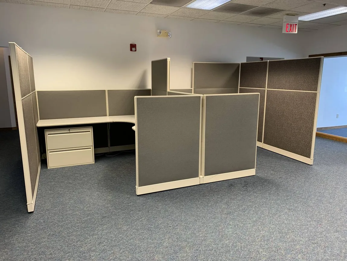 Haworth Pod of 2 Workstation