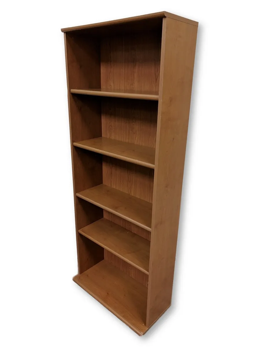 Bookshelf with Oak Finish â€“ 29.5 Inch Wide