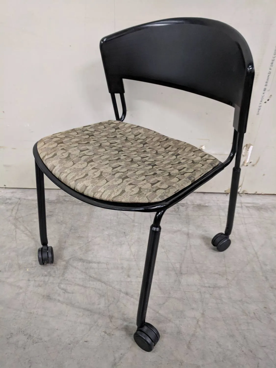 Vecta Green Rolling Stacking Guest Chairs