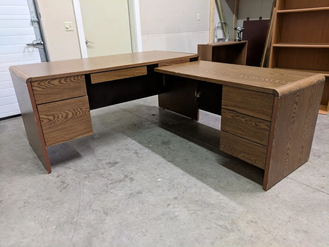 Walnut Laminate L Shape Desk with Drawers