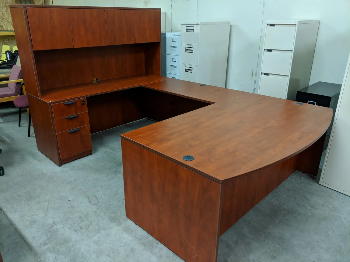 Cherry Laminate U Shaped Desk with Hutch