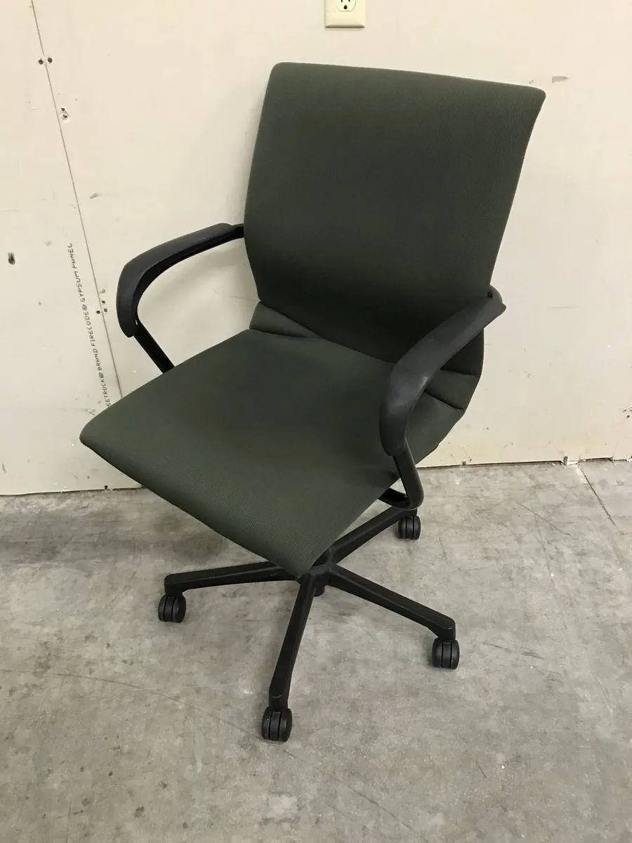 Steelcase Dark Green Mid-Back Rolling Office Chairs