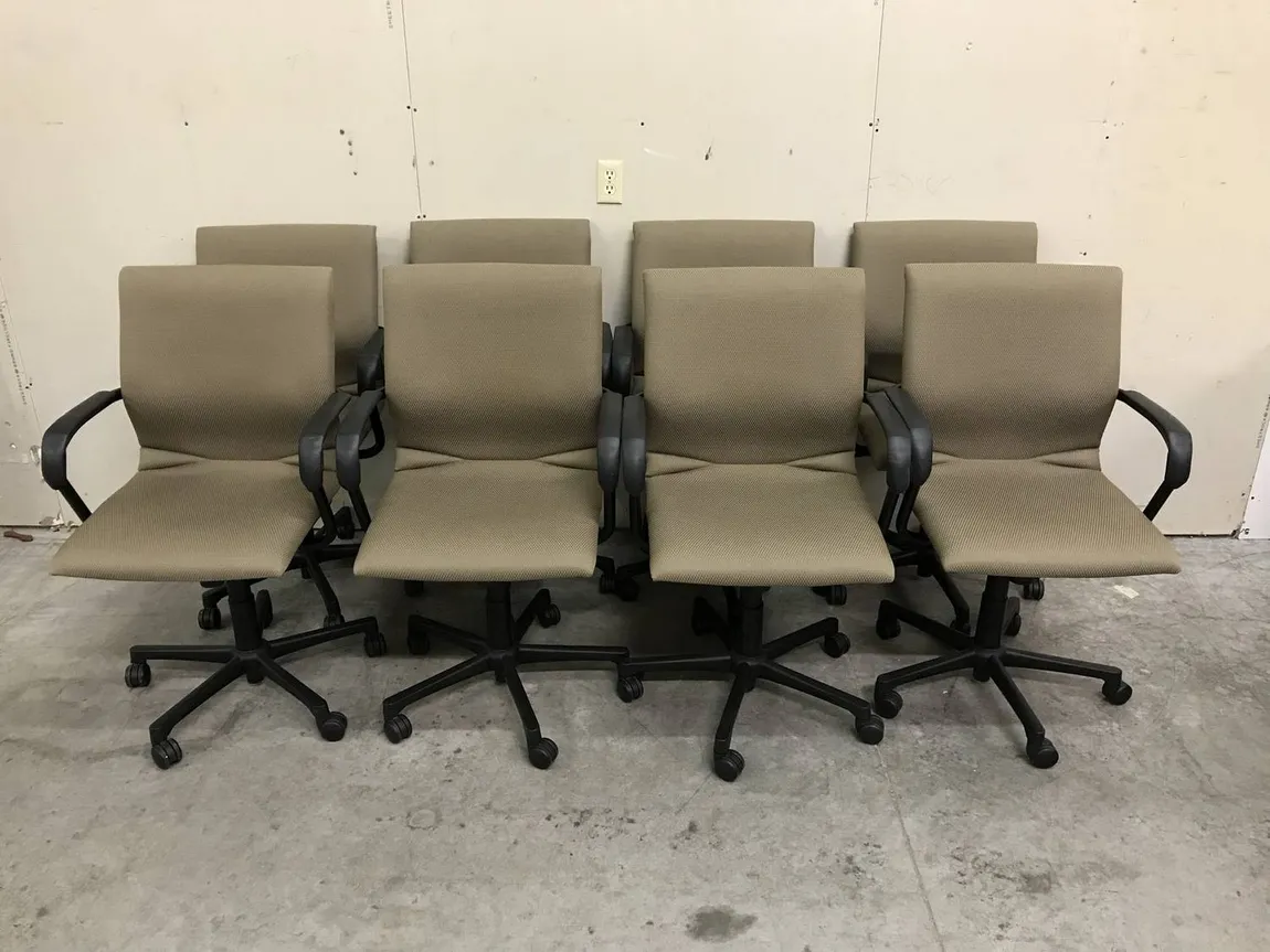 Steelcase Brown Mid-Back Rolling Office Chairs