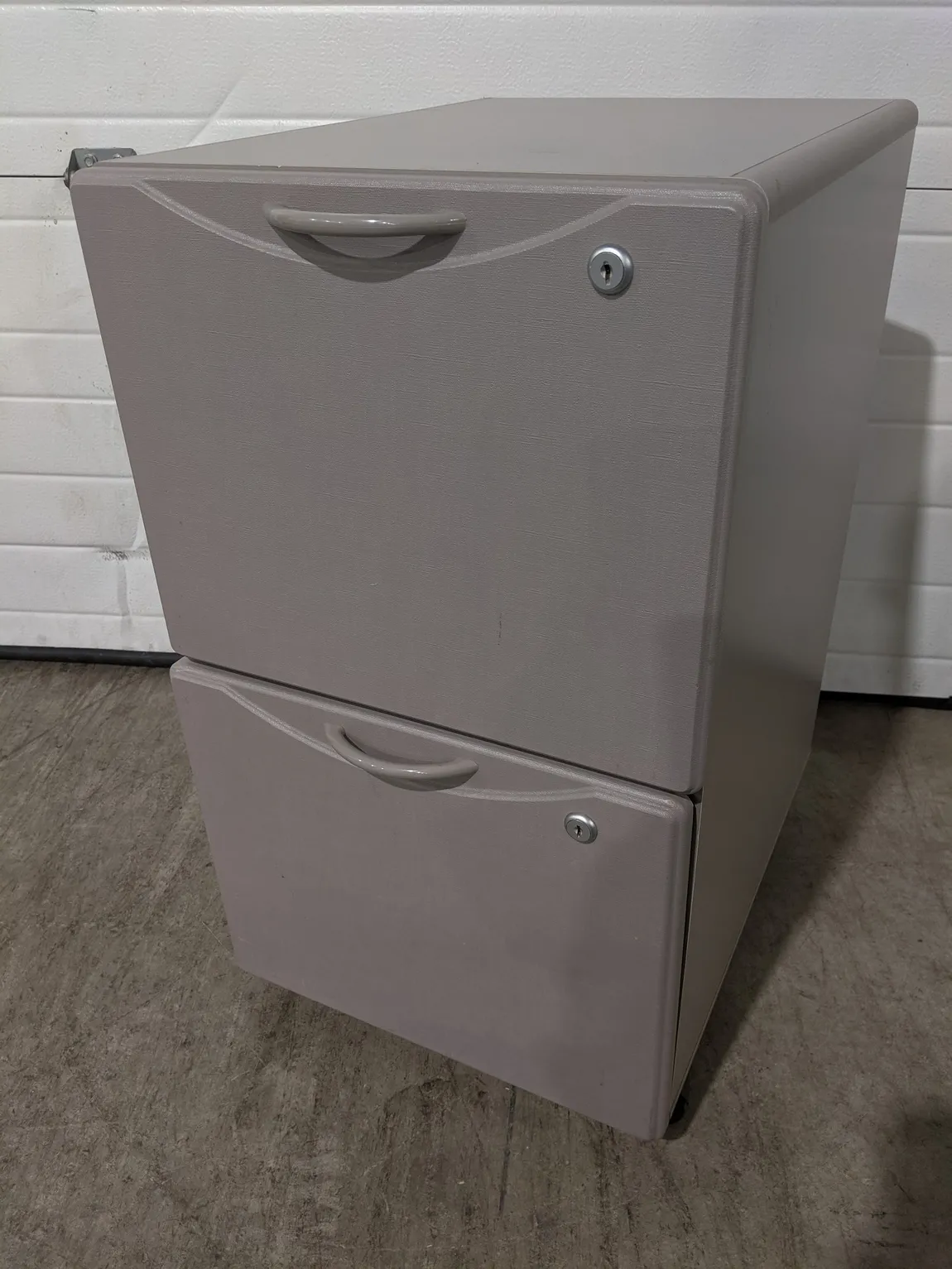Rolling Putty Laminate File/File Pedestal Drawers