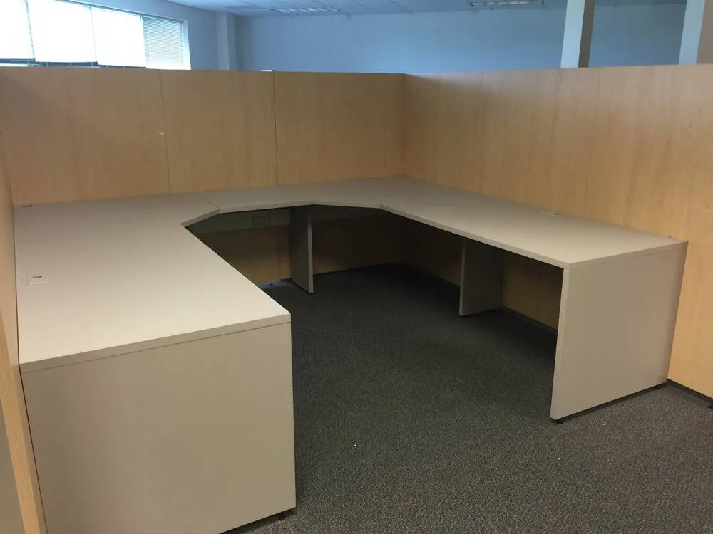 Techline U-Shape Workstation Desks
