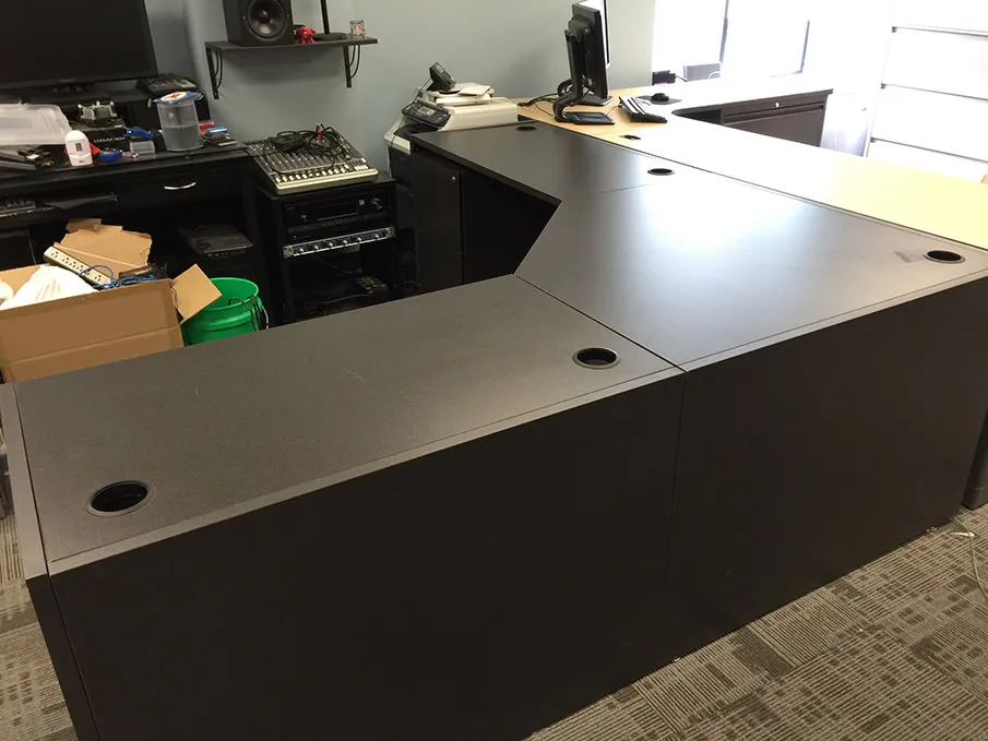 Dark Gray Corner Desk with Rolling Pedestal Drawers