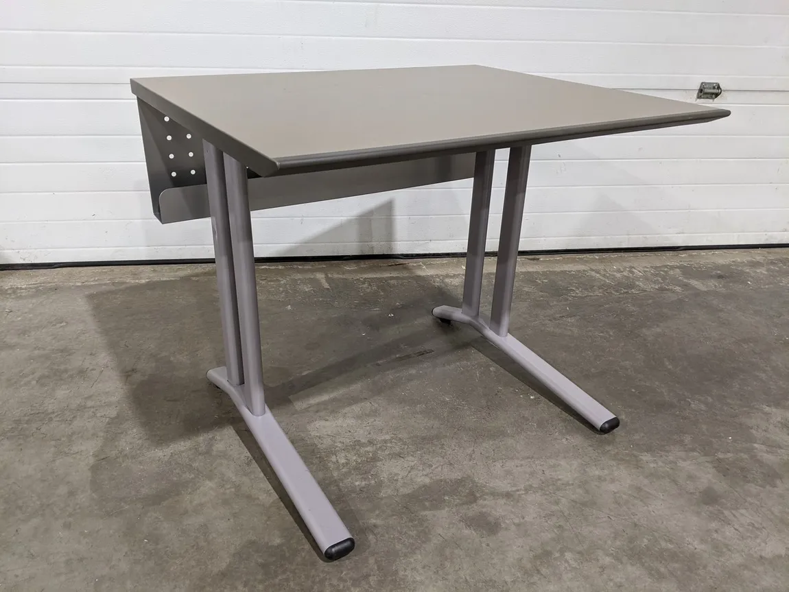 SurfaceWorks Training Table with Laminate Top â€“ 36x30