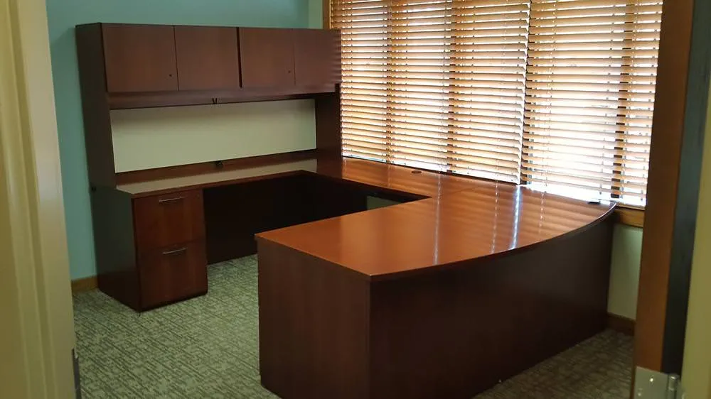 Executive U Shape Bow Front Desk with Hutch
