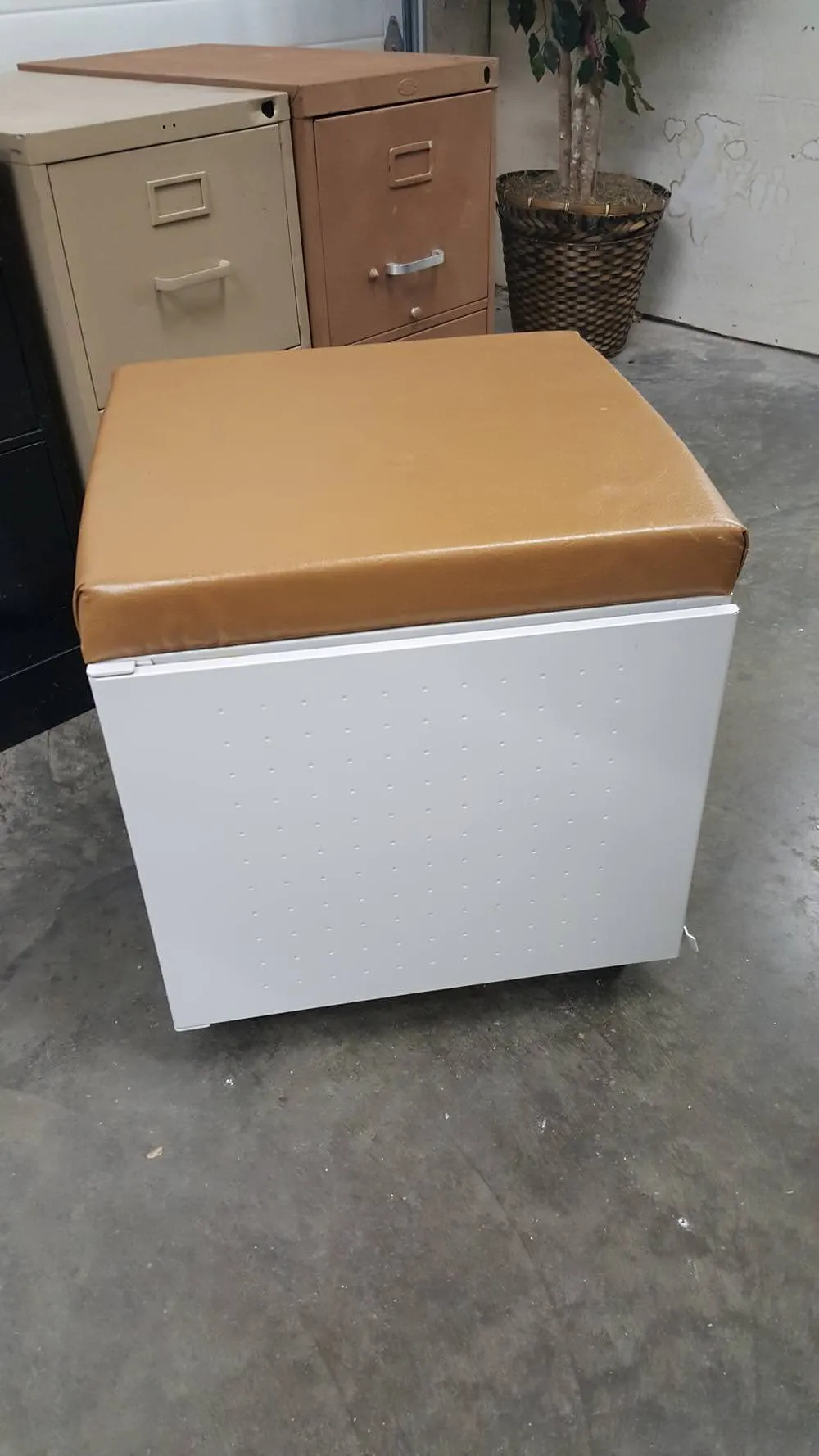 Rolling Storage Bench