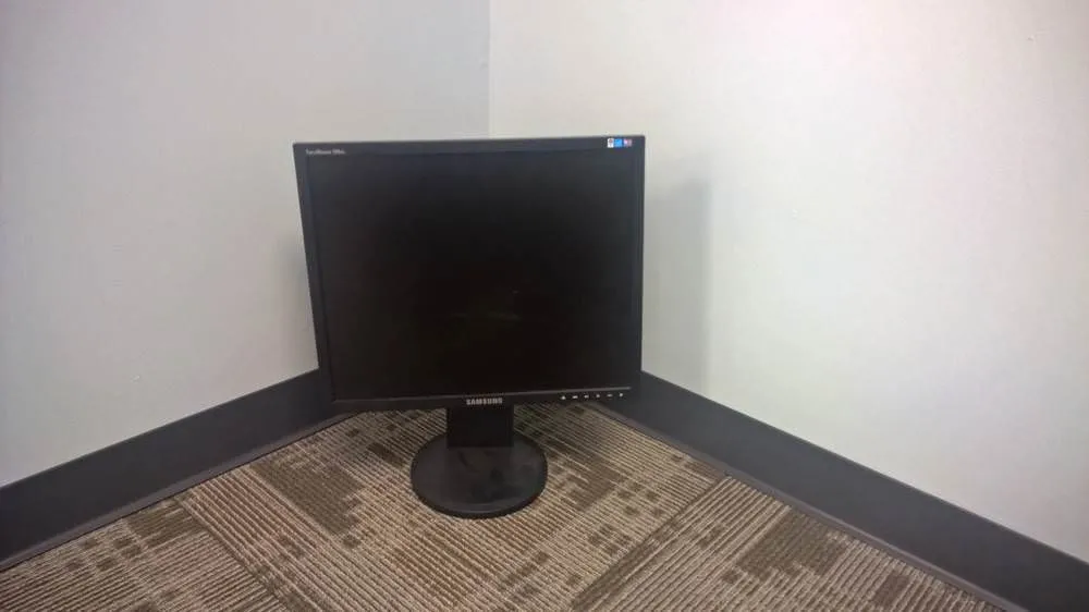 Samsung Sync Master 940bx