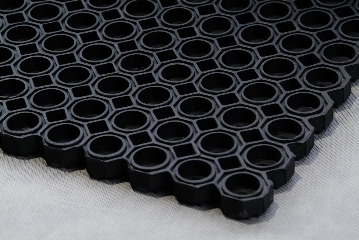 Rubber Door Mat - 32 x 48