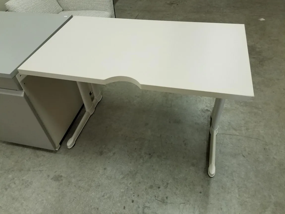 42x24 Training Table Desk