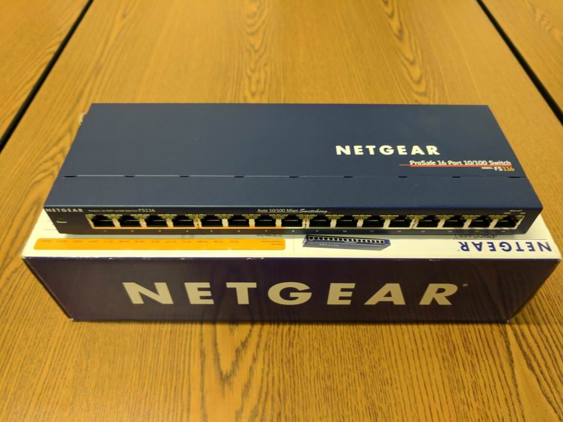 Netgear FS116 ProSafe 16 Port Fast Ethernet Switch