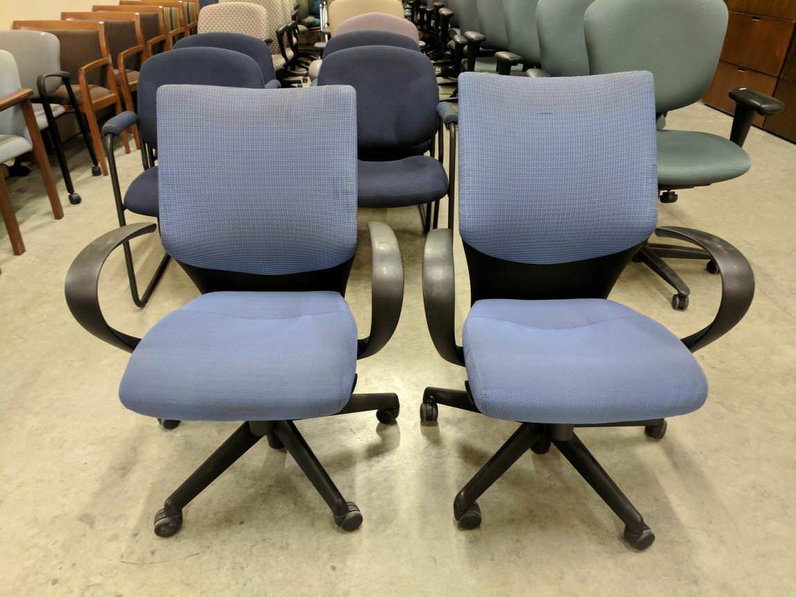 Keilhauer Blue Rolling Office Chair