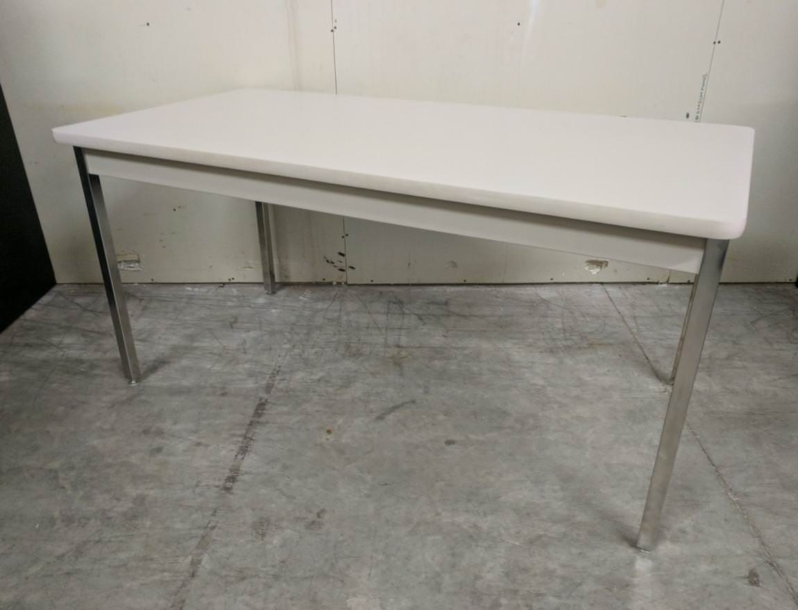 Putty Laminate Table with Metal Legs – 60x29.75