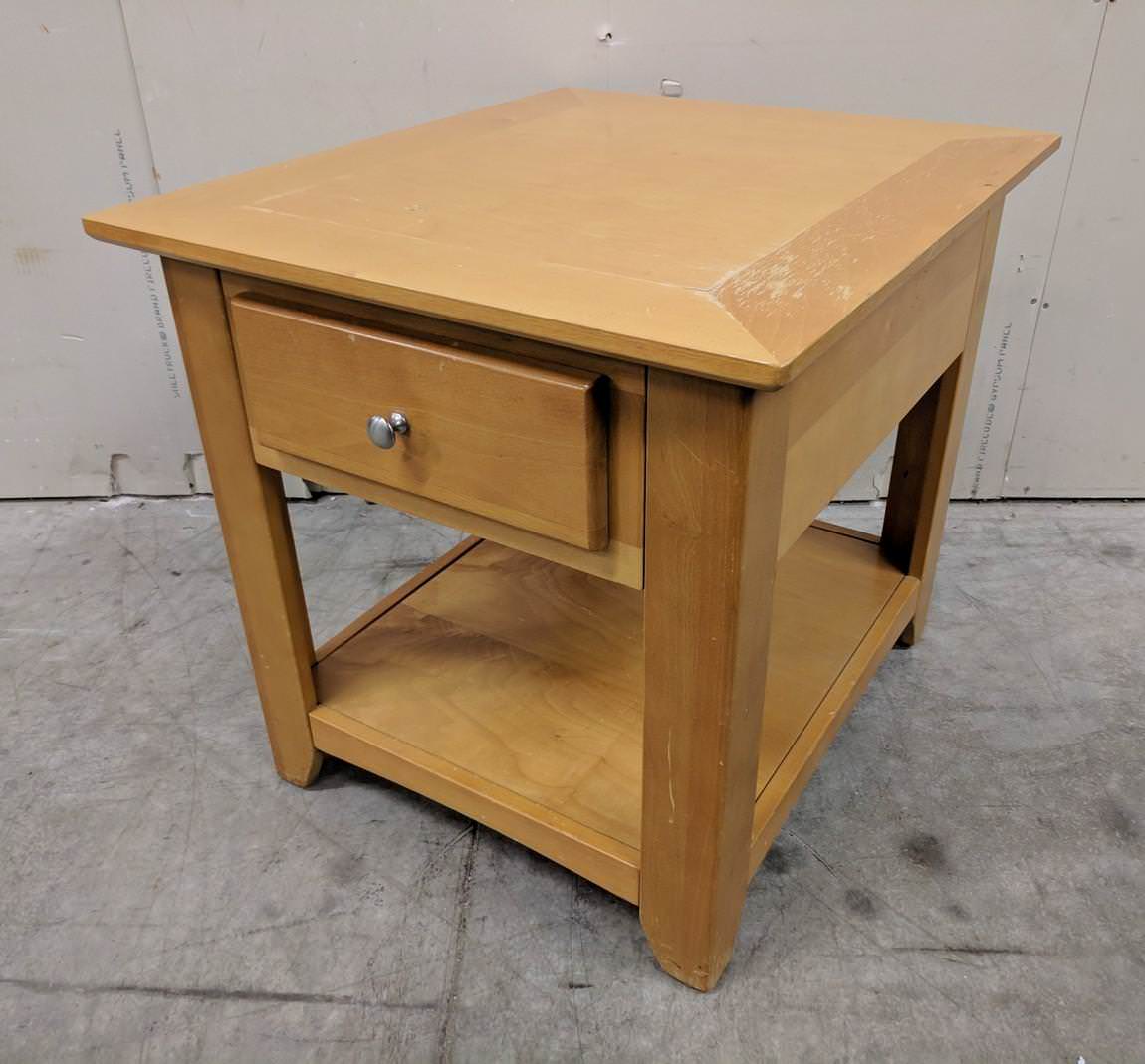 Solid Wood End Table with Oak Finish