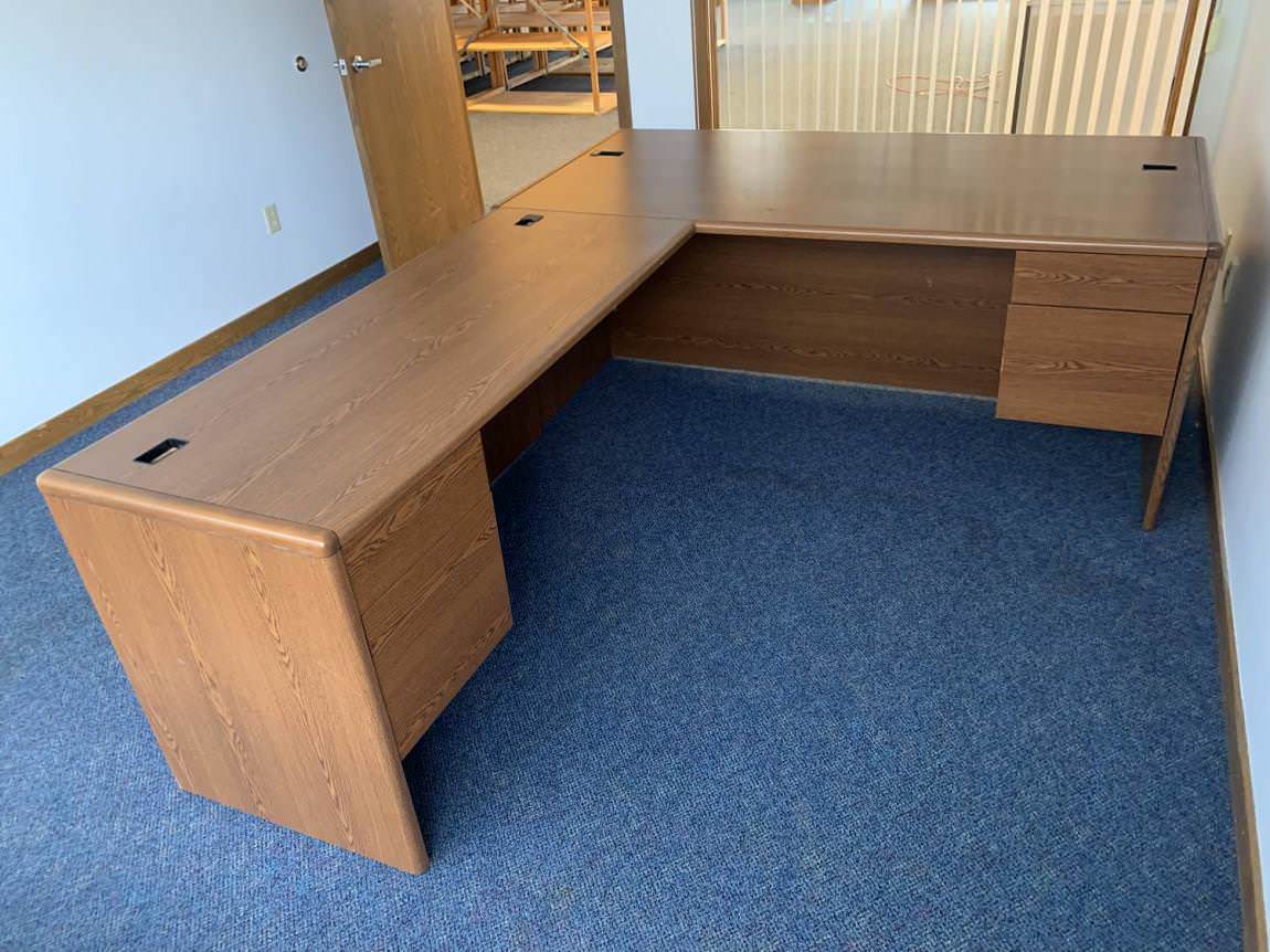 HON Oak Laminate L Shaped Desk